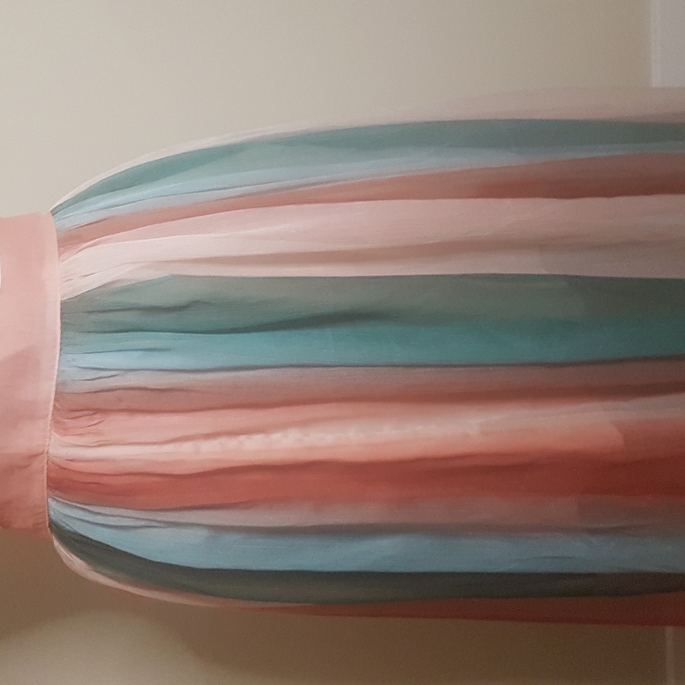 Sheer and colorfull maxi skirt - Picture 7 of 13